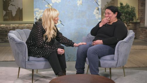 Julia Leischik sucht: Bitte melde dich Julia Leischik sucht: Bitte melde dich Folge 6: Großer Wunsch: Jule ist auf der Suche nach ihren Wurzeln