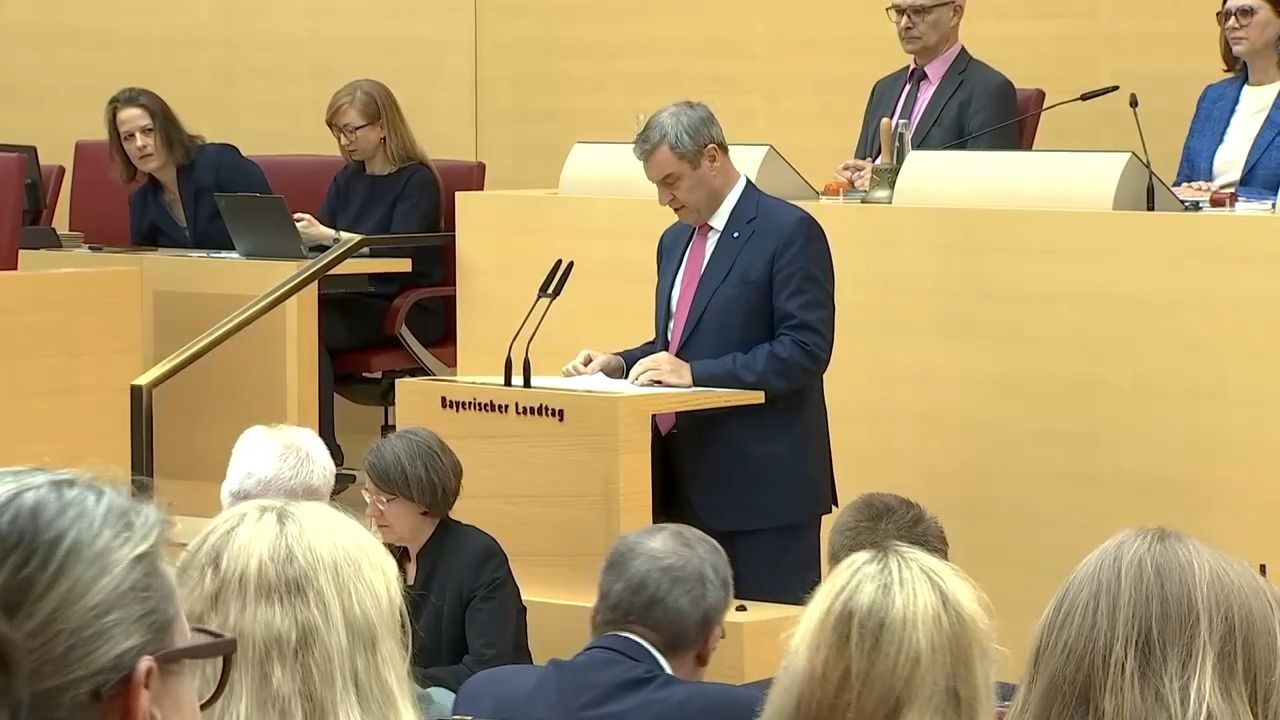 Ministerpräsident Söder hält Regierungserklärung: Appell für Demokratie