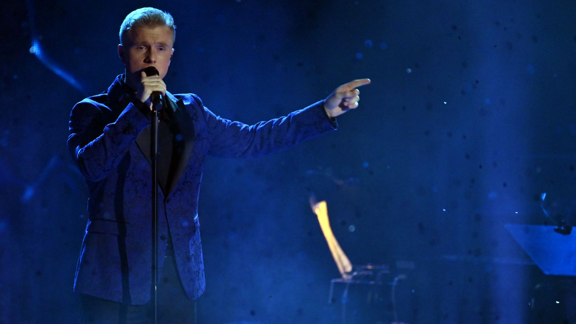 Team Reas letzte Hoffnung! Max Pesé zündet mit "Cry Me A River" ein Feuerwerk!
