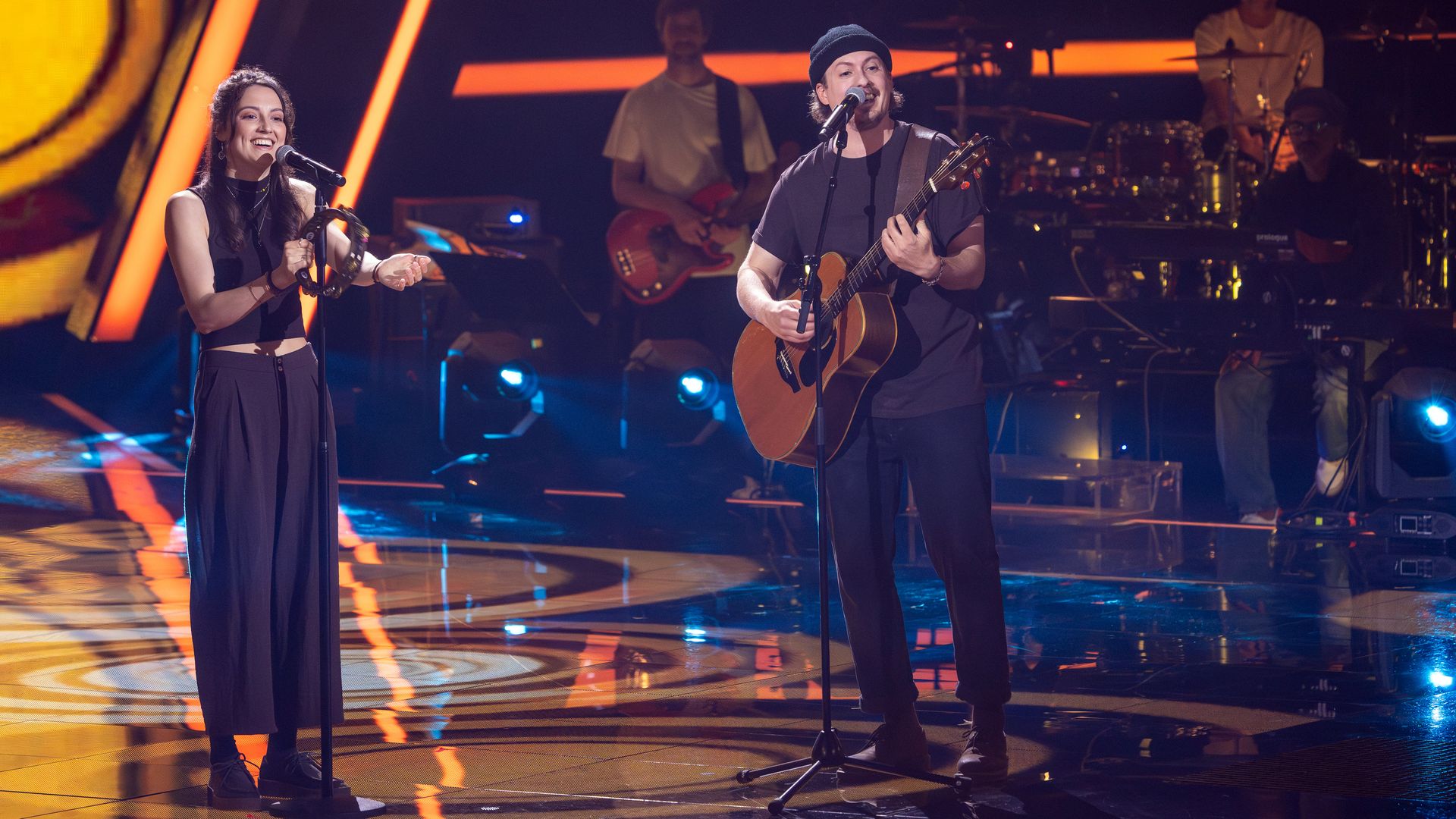 Blind Auditions 4: Salsa, ein verliebtes Duo und französisches Chanson!