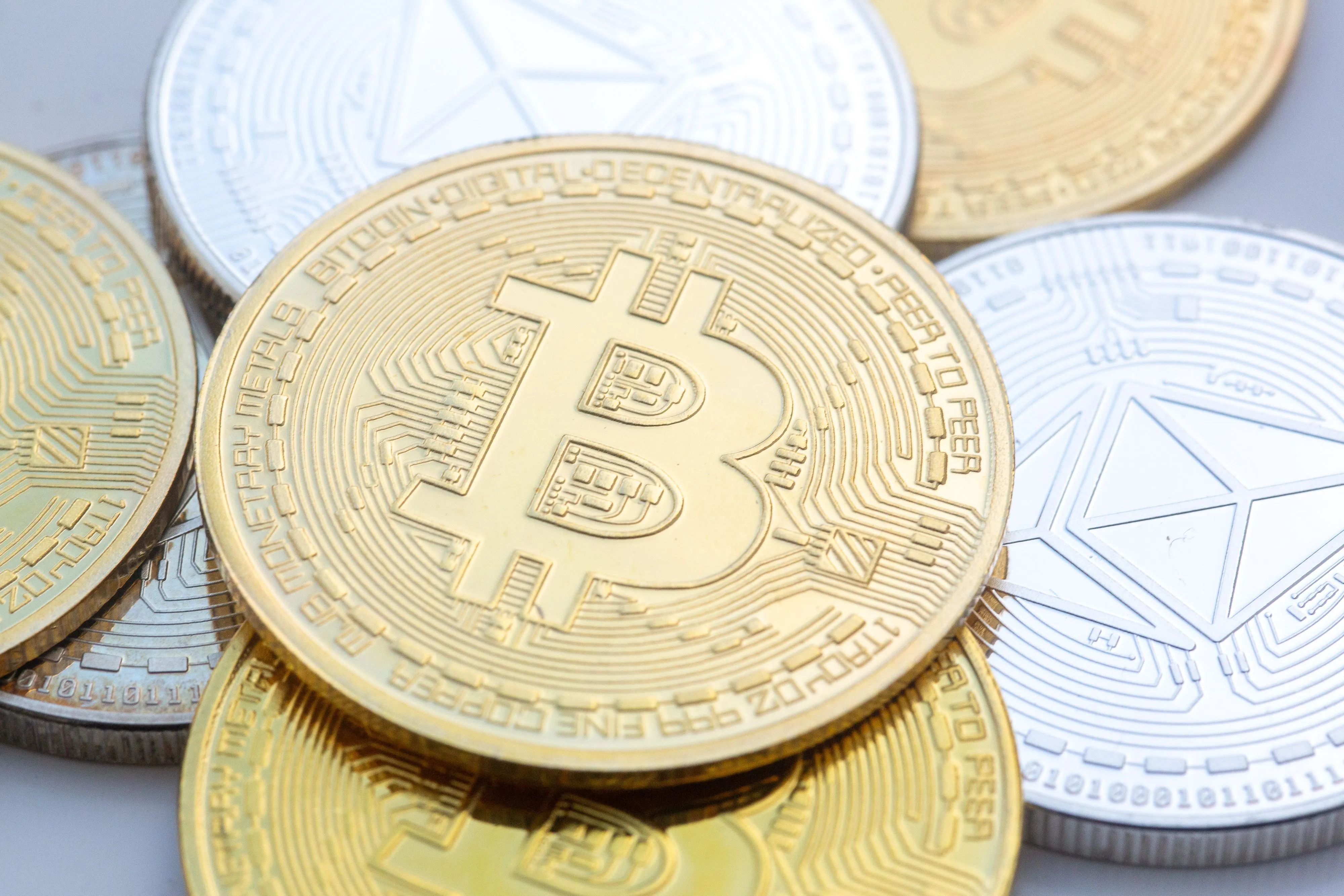 Erstmals über 124.000 Dollar: Bitcoin-Kurs steigt auf Rekordhoch