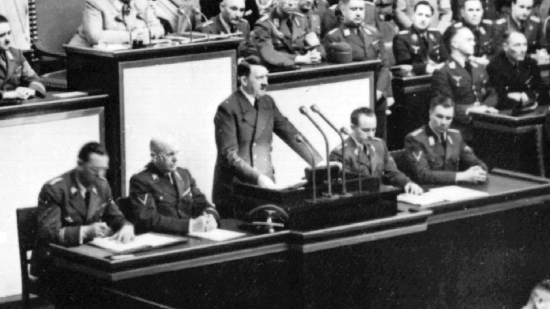 DNA-Analyse zeigt: Adolf Hitler litt unter dem Kallmann-Syndrom