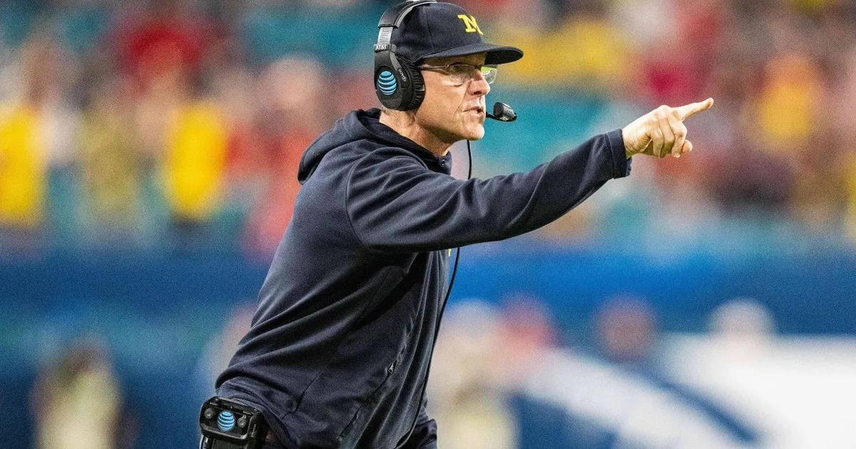 NFL: Starting Quarterback dauerhaft degradiert - Head Coach zieht die ...