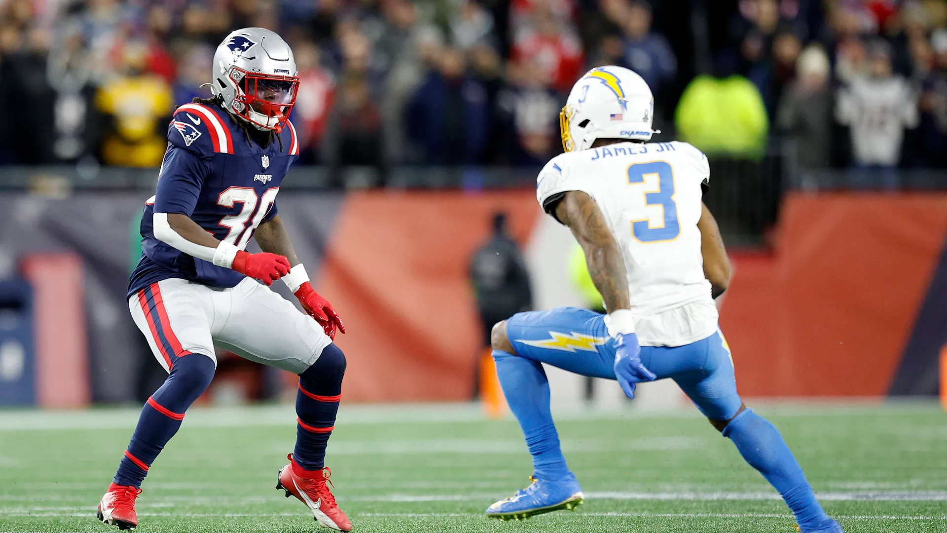 Derwin James Jr. Becomes NFL’s Highest-Paid Safety With Chargers Extension