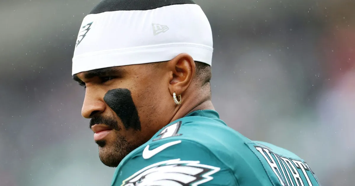 Jalen Hurts on IR as Eagles place quarterback on injured reserve