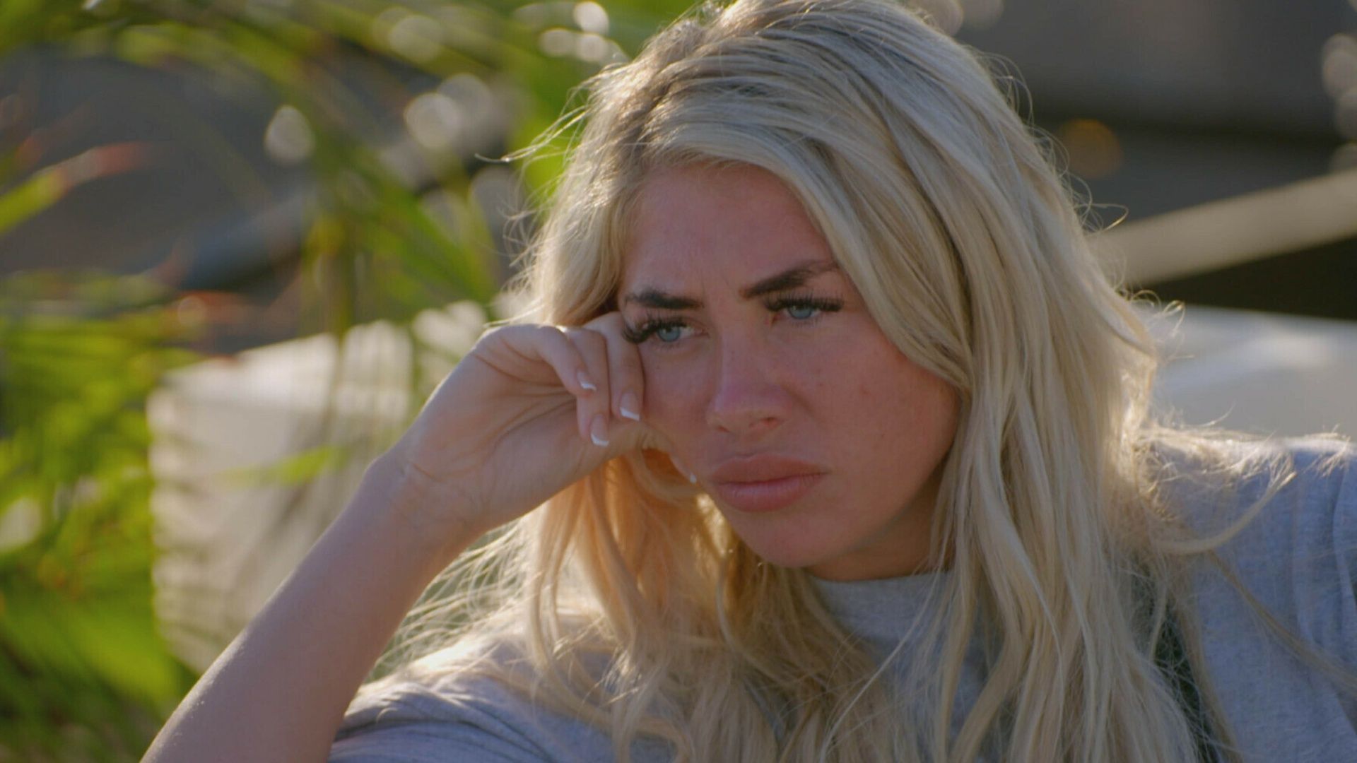 Liebe ist eine holprige Fahrt.