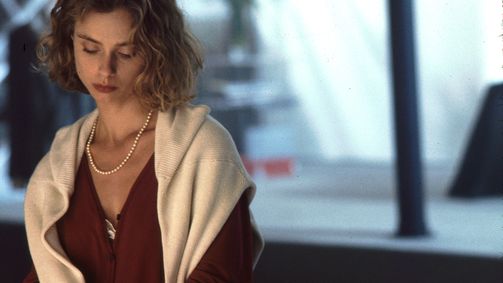Red Shoe Diaries - Erotische Tagebücher Red Shoe Diaries - Erotische Tagebücher - Staffel 1 Staffel 1 Folge 8: Erotisches Versteckspiel
