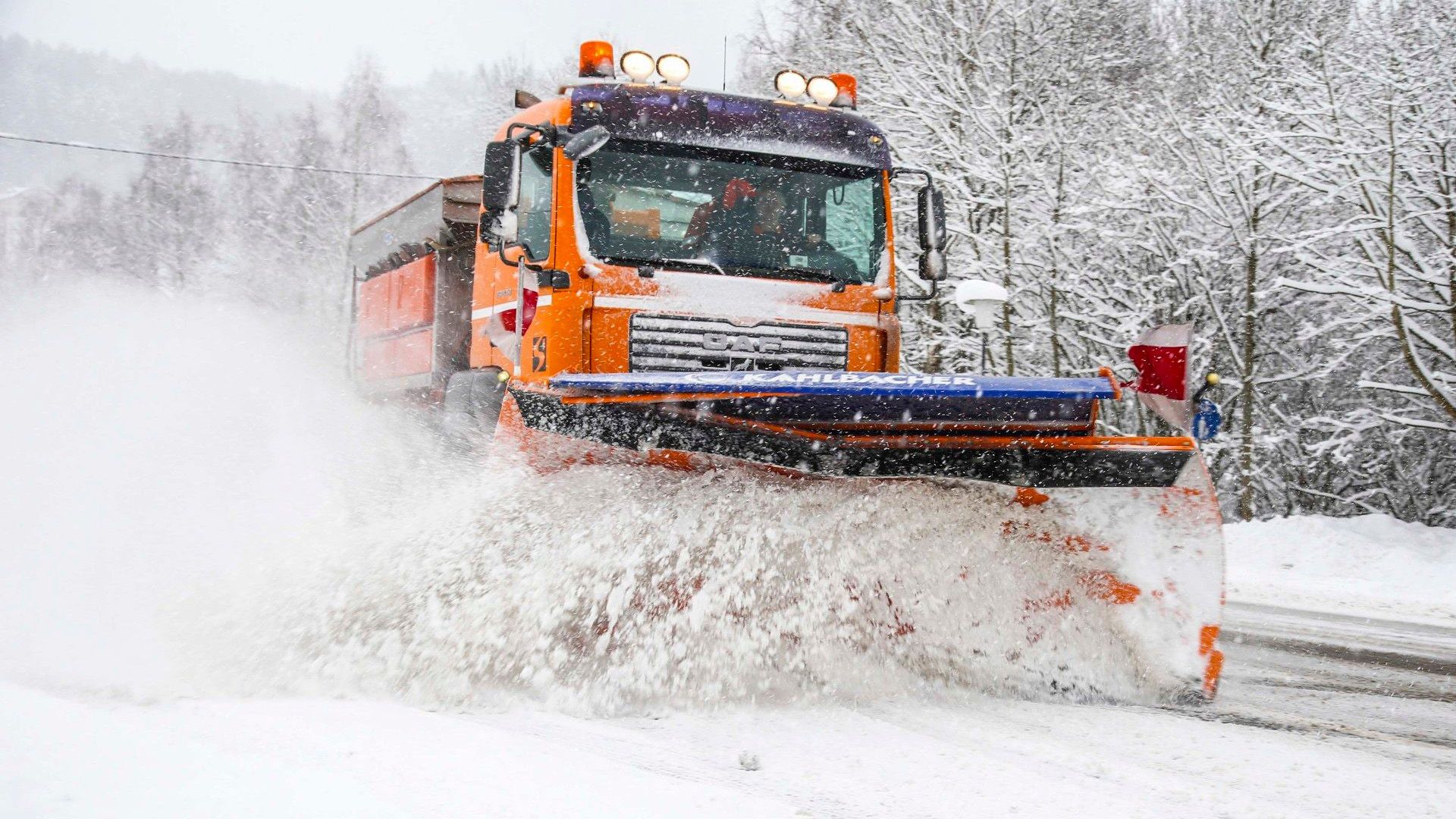 Piste, Patrouille, Pulverschnee - Winterdienst in Österreich