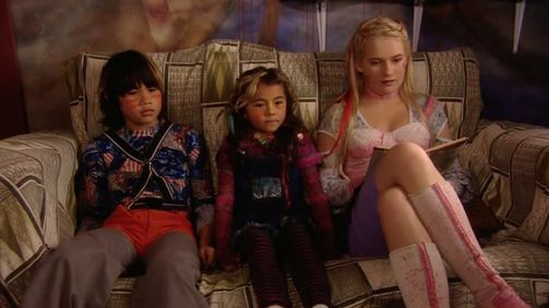 The Tribe The Tribe Staffel 4 Folge 10: Neue Nachbarn