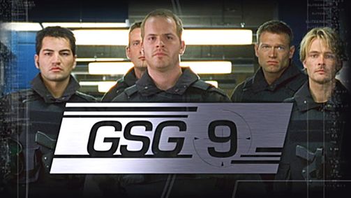 GSG 9  - Die Eliteeinheit GSG 9  - Die Eliteeinheit Staffel 1 Folge 1: Feuertaufe