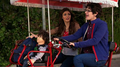 Victorious Staffel 4 Folge 8: Driving Miss Tori