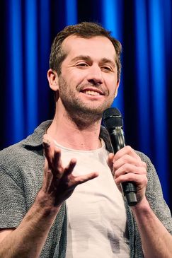 "Ja!": Stefan Leonhardsberger mit seinem ersten Comedy-Solo