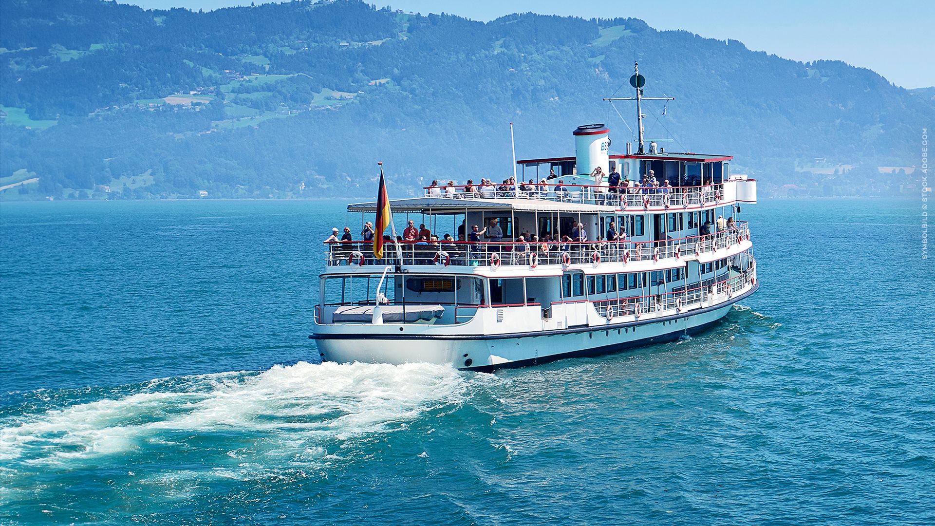 Nostalgie am Bodensee: Historische Schiffe und Bahnen im Dreiländereck