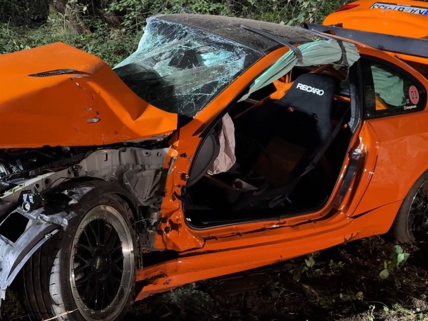 Schwerer Unfall mit BMW-Sportwagen