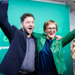 Umfrage: Grüne legen zu