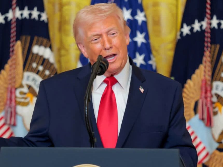 Trump hebt Sanktionen gegen russisches Öl auf