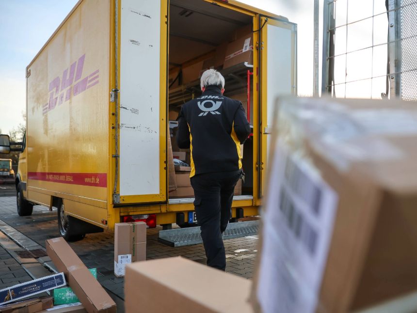 Mecker-Höchststand für Postdienstleister