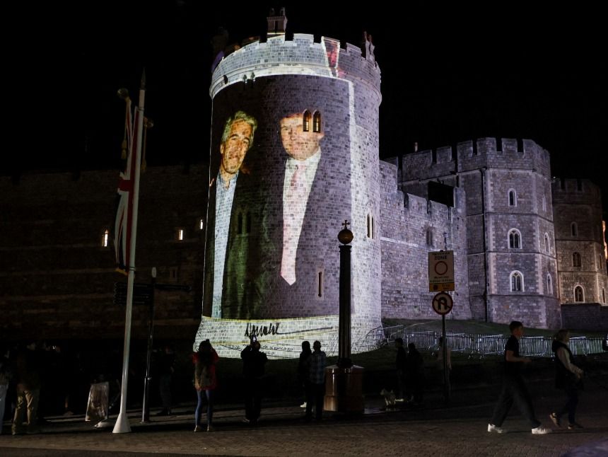 Epstein-Projektion bei Trump-Besuch in England